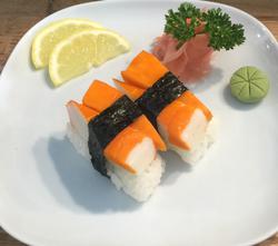 sushi surimi